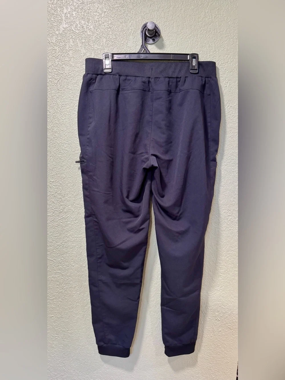 Fabletics Womens Mid Rise On Call Black Drawstring Joggers LT